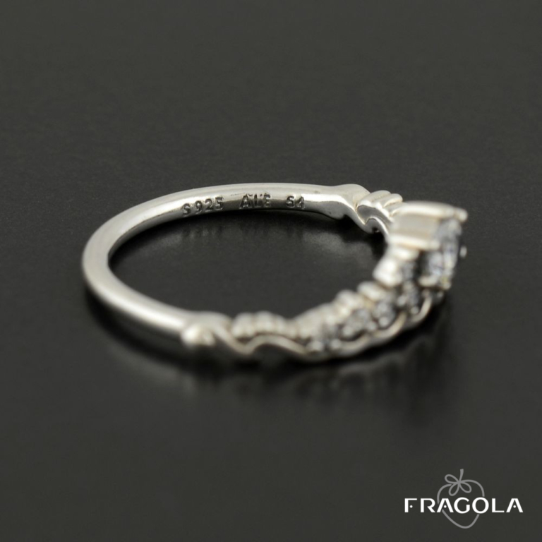 Каблучка Pandora Казкова тіара