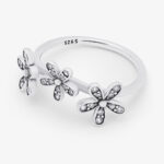 Каблучка Pandora Три маргаритки